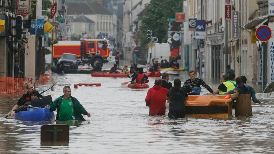 ثلاث دول أخرى مهددة.. ما قصة الفيضانات المفاجئة التي اجتاحت ألمانيا؟ (صور)