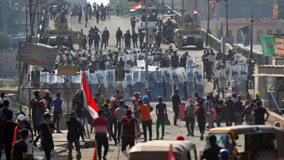 قتلى بصفوف المتظاهرين على يد قوات الأمن العراقية في بغداد