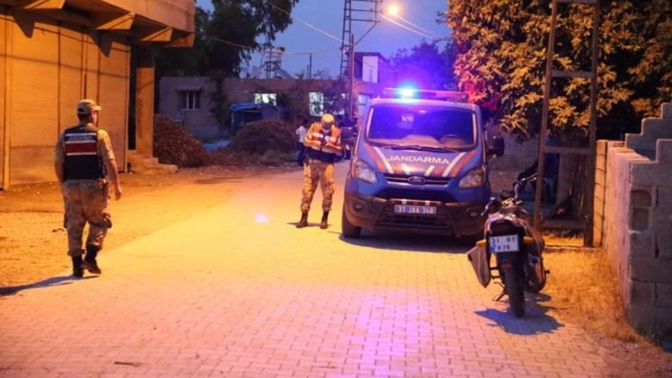 مقتل طفل سوري وإصابة جده بهجوم مسلح في تركيا