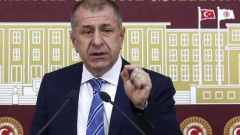 نائب تركي معارض يفضح نفسه باستطلاع رأي أنشأه للتحريض على السوريين وتعليقات: النتيجة متوقعة