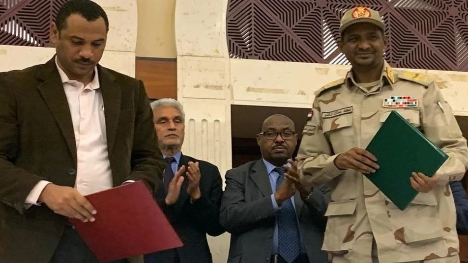 التوقيع على وثيقة اتفاق المرحلة الانتقالية في السودان
