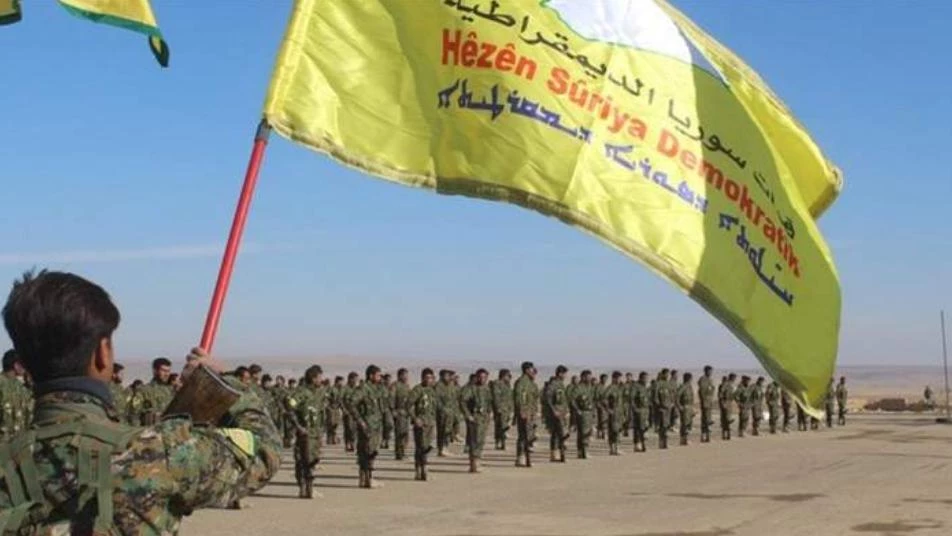 قيادي كردي: لقاءات بين "الوحدات الكردية" و"نظام الأسد" لتسليم المنطقة