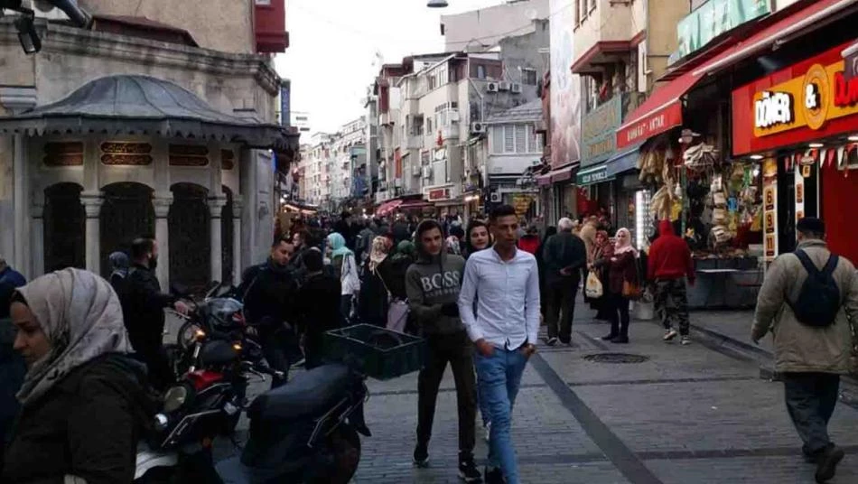 سوريون في إسطنبول