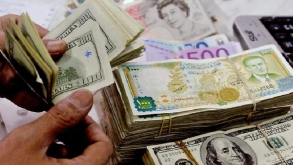 الليرة السورية تسجل سعراً جديداً أمام  الدولار