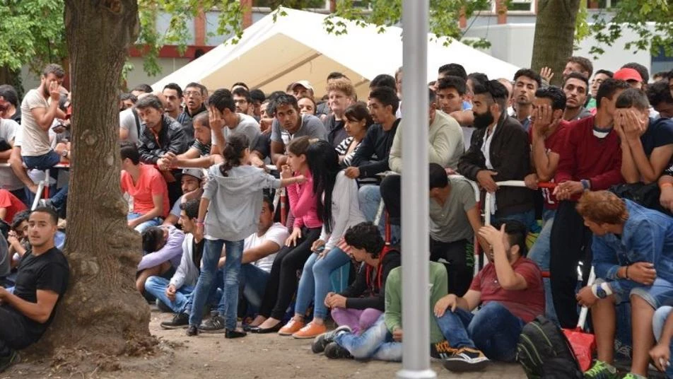 ألمانيا ترفض طلبات لم شمل آلاف القاصرين السوريين في اليونان إلى أقاربهم