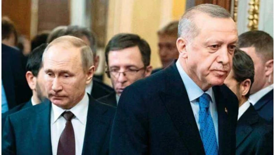 إعلامي تركي: روسيا قد تنتقم لخسارتها في ليبيا من خلال إدلب.. ولكن