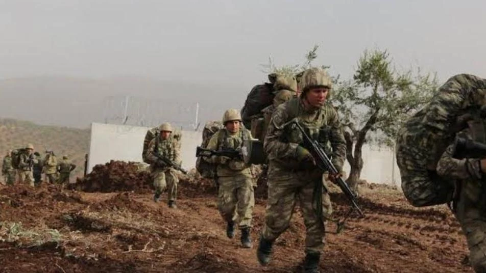 "الدفاع التركية" تعلن ارتفاع عدد قتلى جنودها بقصف سابق لميليشيا أسد على إدلب