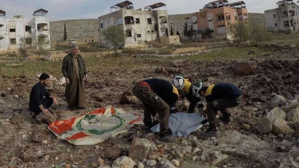 ضحايا من المدنيين بغارات روسية على غرب حلب