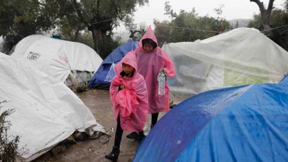 صحيفة ألمانية تكشف أسباب تزايد أعداد اللاجئين السوريين بجزيرة ليسبوس اليونانية