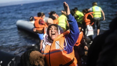 إجراءات تجديد الأوراق تعمّق معاناة اللاجئين السوريين في اليونان