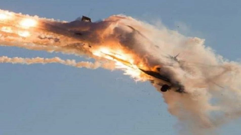 سقوط طائرة حربية إيرانية فوق مياه الخليج العربي