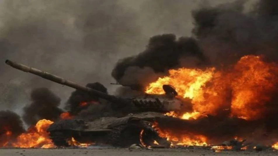 الفصائل تدّمر دبابتين لميليشيا أسد على محور "الزكاة" شمالي حماة