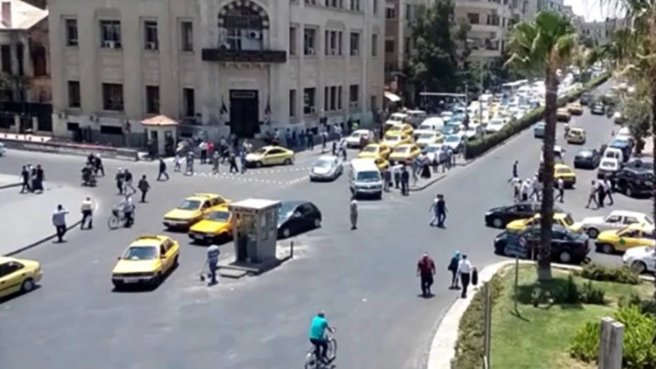 نظام أسد يربك السوريين بإشاعة عن سياراتهم الخاصة ومصادر لأورينت توضح الهدف