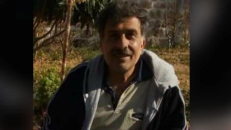 تضامن مع صحفي انتقد بشار الأسد .. رحلة الناشط العلوي يونس سليمان تنتهي بالمشفى