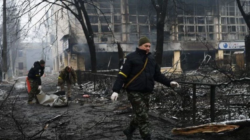 من حلب لأوكرانيا.. الغارديان:روسيا تنقل تكتيكات تدمير المدن بعد تجربتها بسوريا