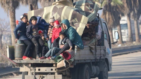 80,000 Syrians flee Assad-Russian bombing campaign in Syria’s Idlib