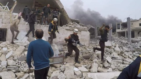 Child killed as Assad helicopters resume dropping barrel bombs on Idlib’s Maar Shurin