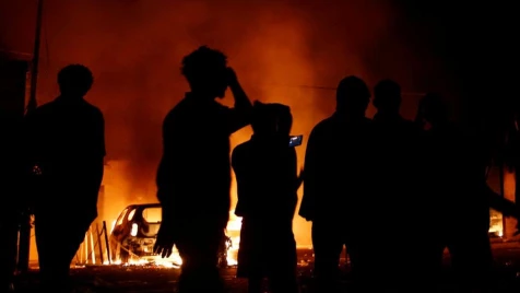 Migrants torch cars in Malta