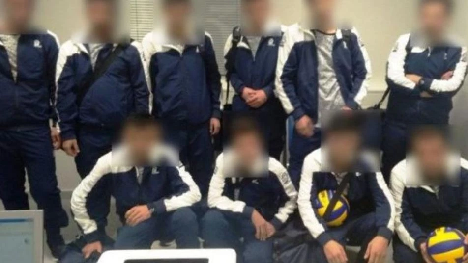 Syrian migrants posing as volleyball team intercepted
