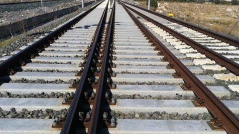 Iranian regime to build railway from Imam Khomeini Port to Syria's Latakia  