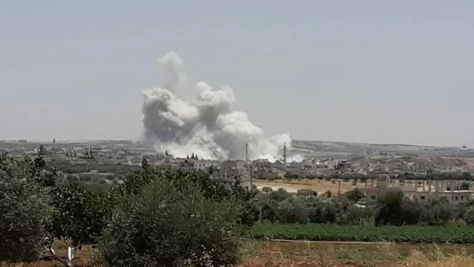 Russian airstrikes kill civilian in Idlib countryside's Karsa