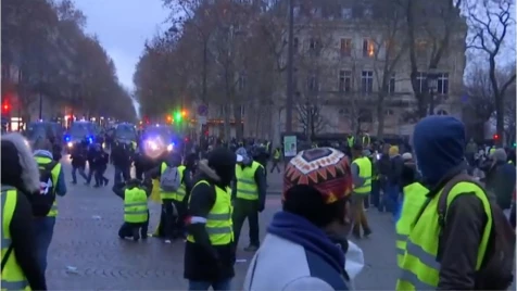Tensions erupt between French police and 'yellow vest' protesters