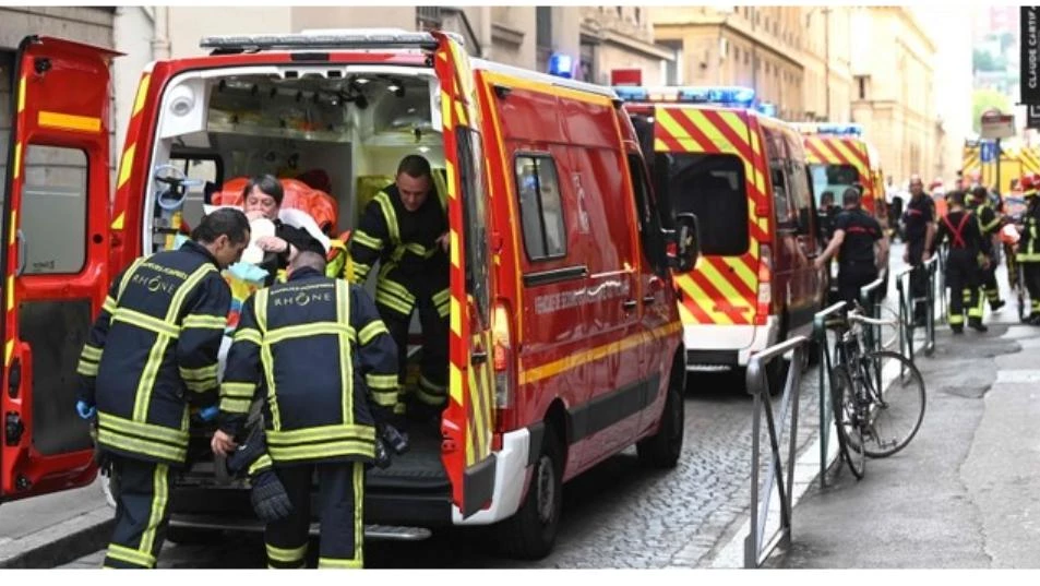 Explosion injures 13 in France's Lyon
