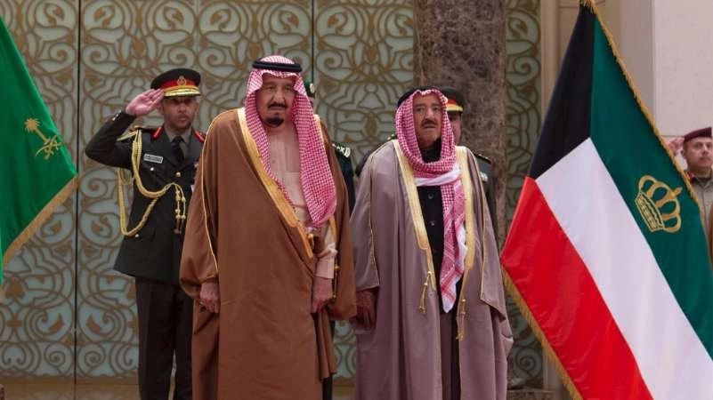 Saudi Arabia, Kuwait tell their citizens to leave Lebanon