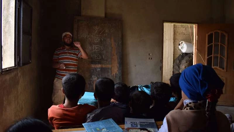 السوريون وتحدي التعليم.. أورينت تفتح الملف