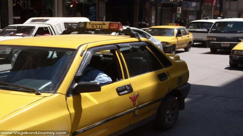 Taxi fees empty what is left in the pockets of Syrians