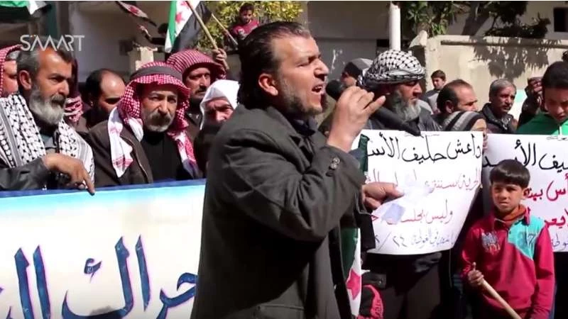 Syrians in Douma protest in support of Damascus’ al-Qaboon