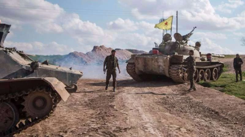 Kurdish militias continue assaults on Tal Refaat  