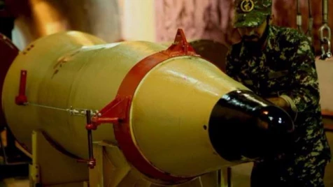 Iran threatens US with ’Roaring missiles’ 