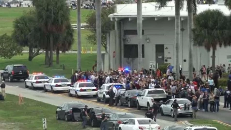 Florida shooting: US veteran kills five at Fort Lauderdale Airport