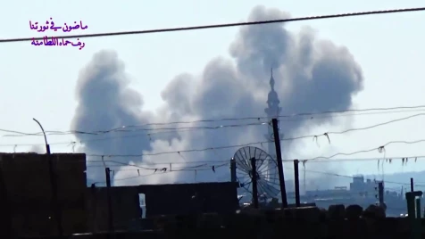 Russian-Assad warplanes bomb Latamnah norhtwest of Hamah
