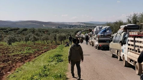 كيف حولت تحرير الشام معبر دير بلوط أداة لمحاربة الناس في لقمة عيشهم بإدلب؟